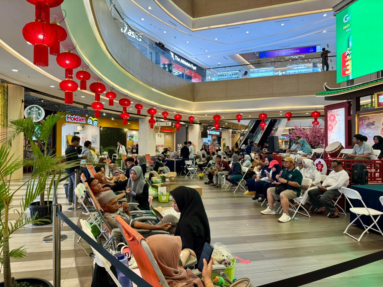 image for Donor Darah Oriental Gala di Living World Pekanbaru, Wujud Kepedulian Sosial Sambut Imlek 2026